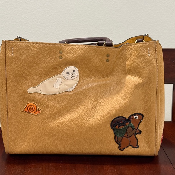 Coach Rogue 39 Animal Creature Patches! - Picture 4 of 11